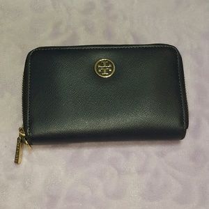 Tory Burch zip around wallet